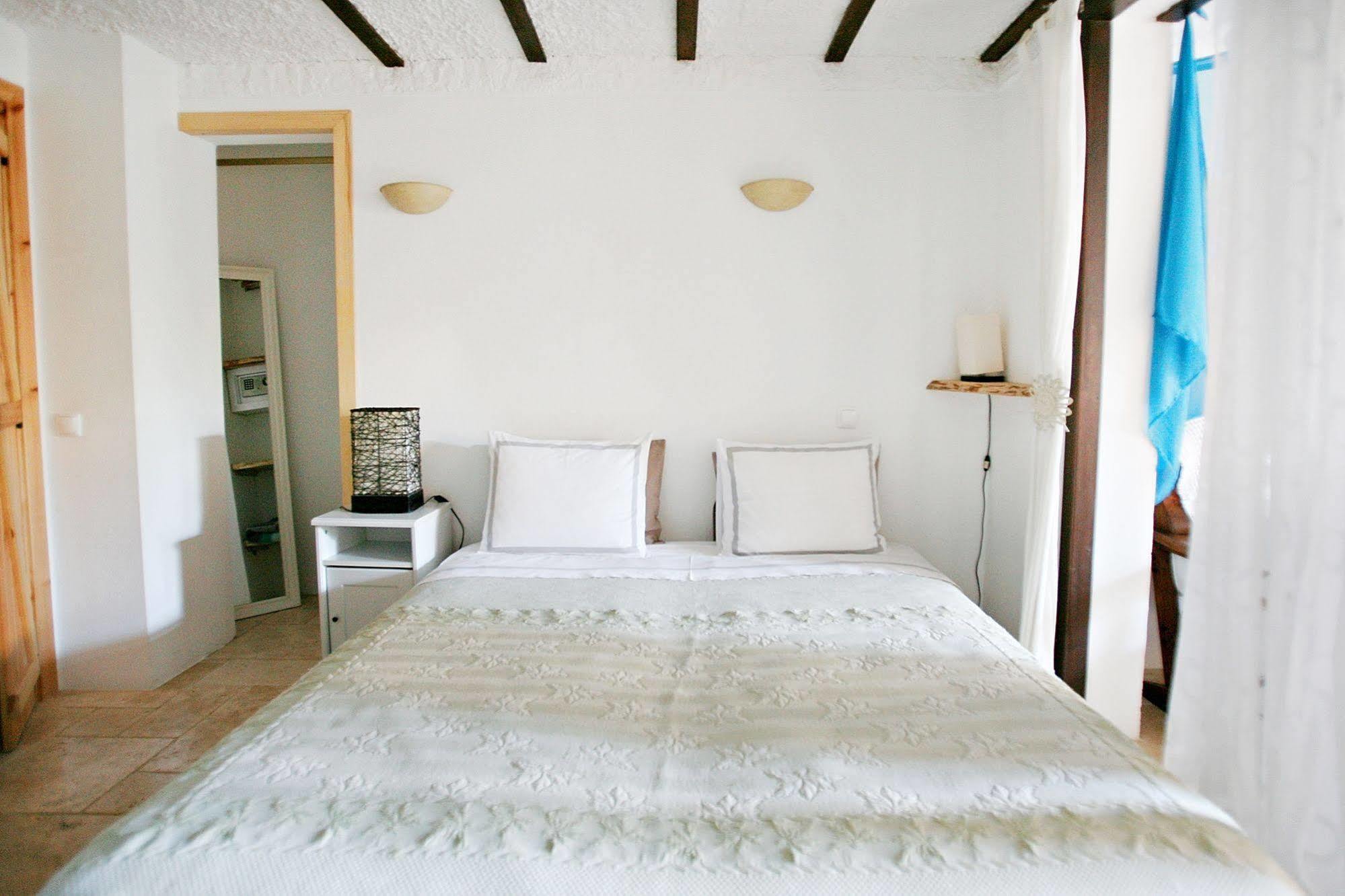 Uma Casa A Beira Sol Bed & Breakfast Lagos Luaran gambar