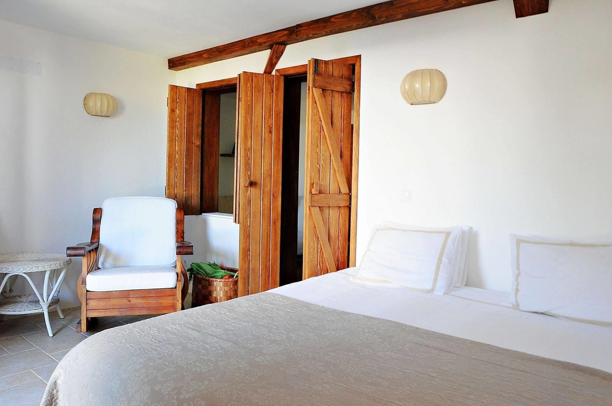 Uma Casa A Beira Sol Bed & Breakfast Lagos Luaran gambar